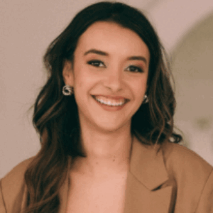 Profile photo of marianaqueiroz